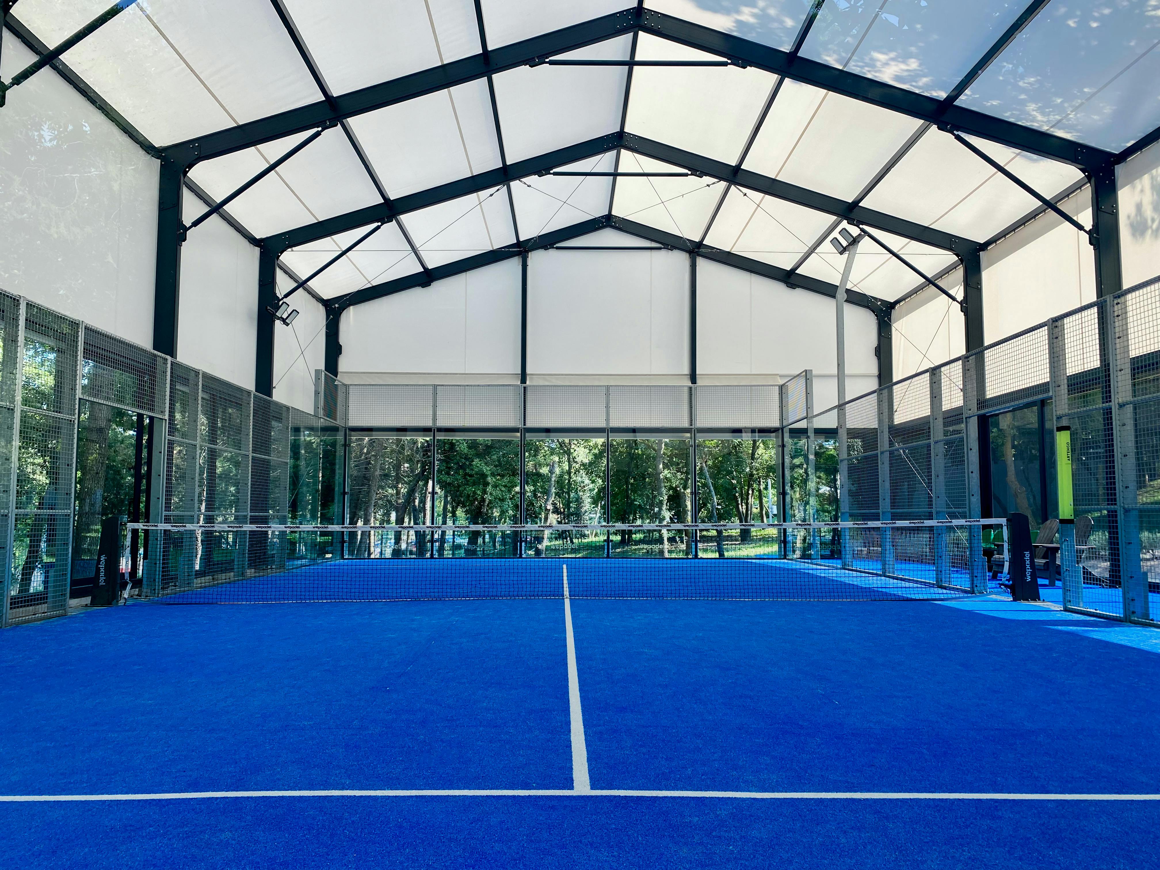Padel court and racket